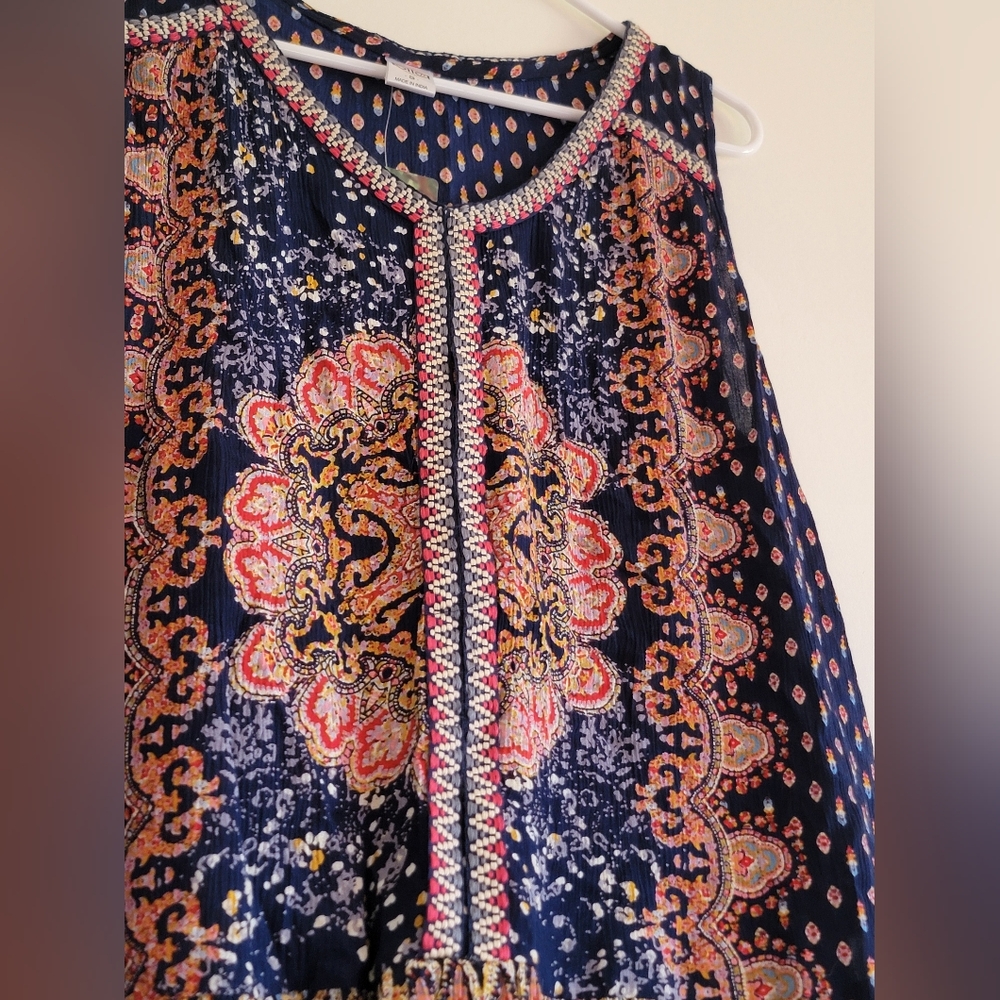 NWT Bila Sleeveless Navy Paisley-Print Women’s Top Sz S FLAWLESS